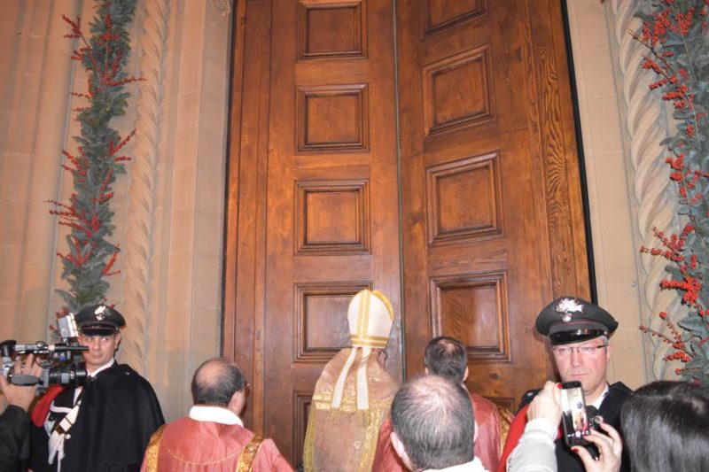 apertura-porta-santa