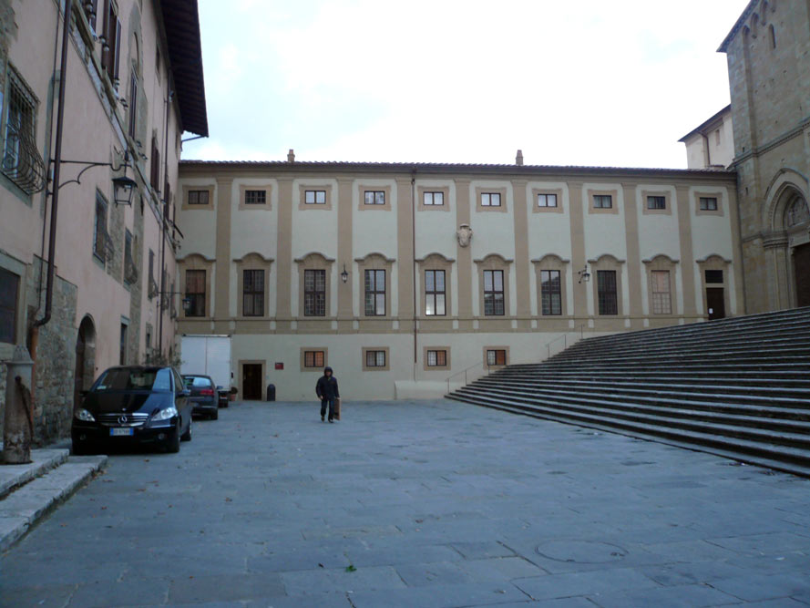 Curia.jpg Curia.jpg