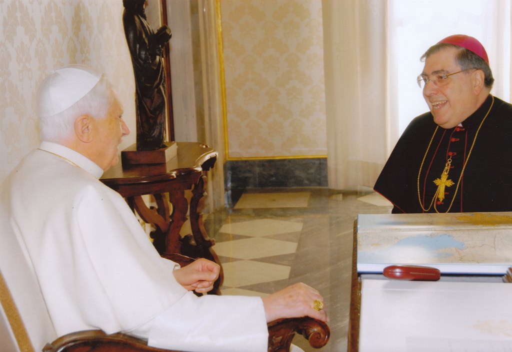 Fontana_Papa_visita_limina Fontana_Papa_visita_limina